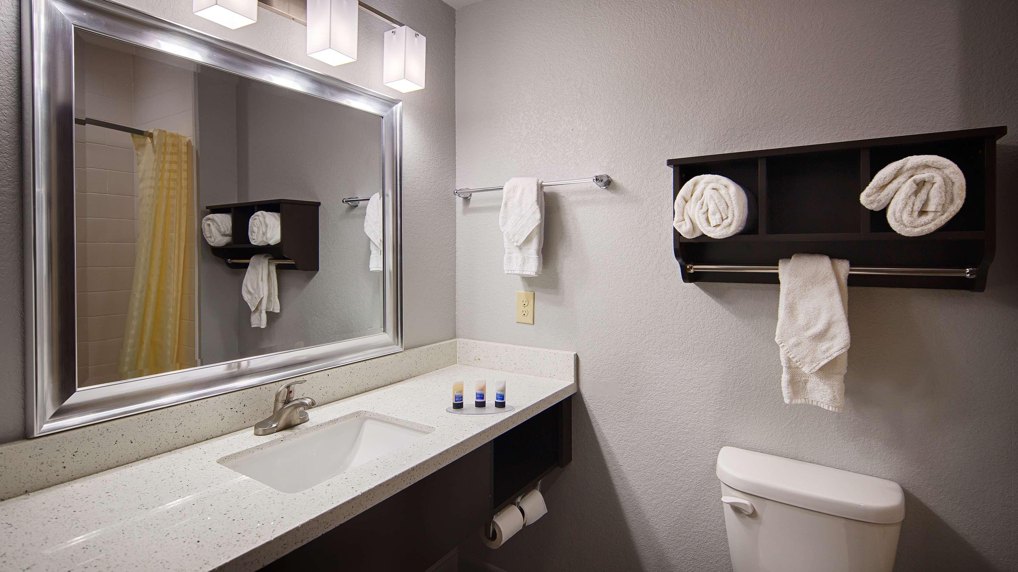 Best Western Plus Lonestar Inn & Suites Colorado City Ngoại thất bức ảnh