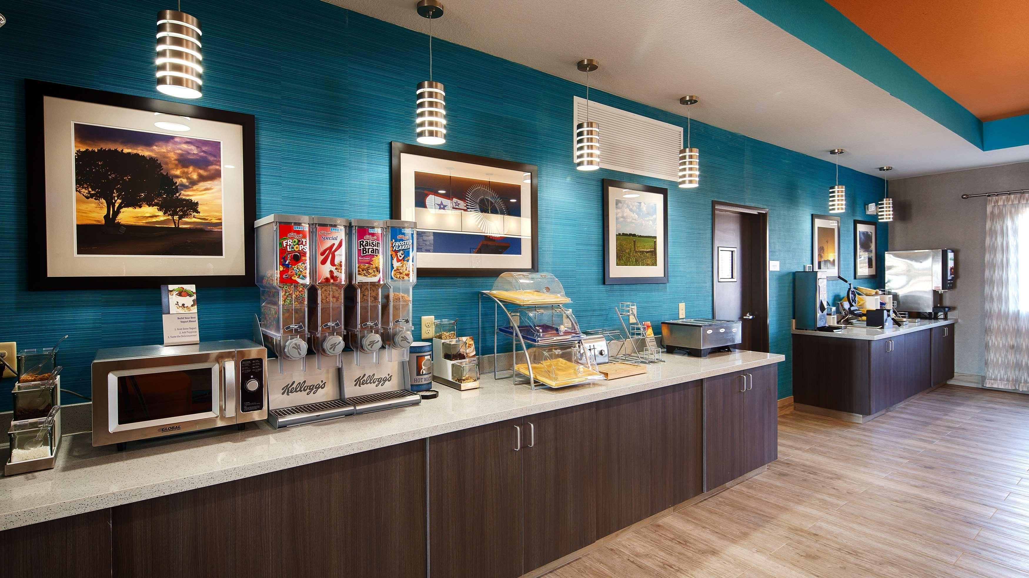 Best Western Plus Lonestar Inn & Suites Colorado City Ngoại thất bức ảnh